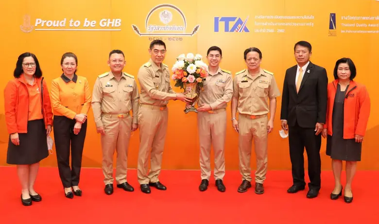 นายกมลภพ วีระพละ รองกรรมการผู้จัดการกลุ่ม...