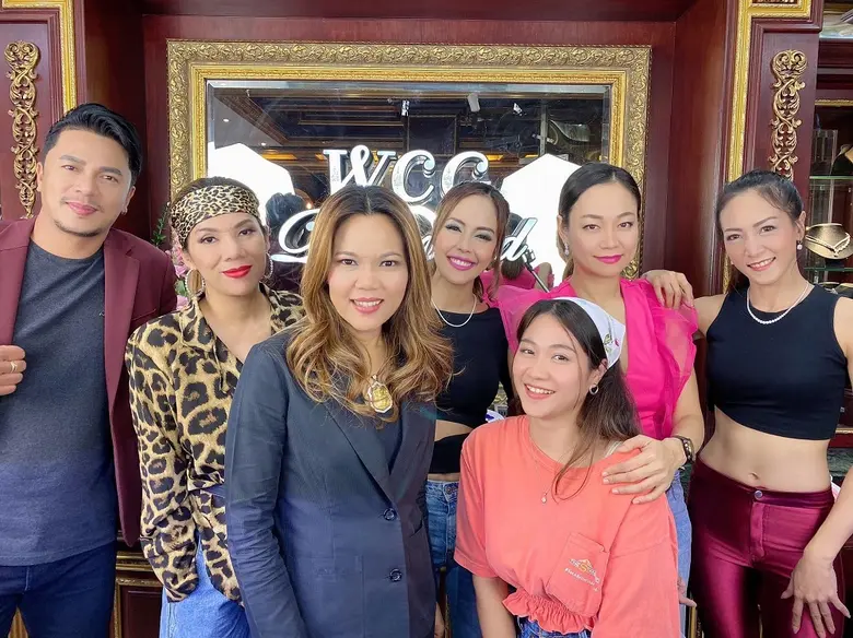 นางศุภากรณ์ ปรีชา ประธานกรรมการบริหาร บริ...