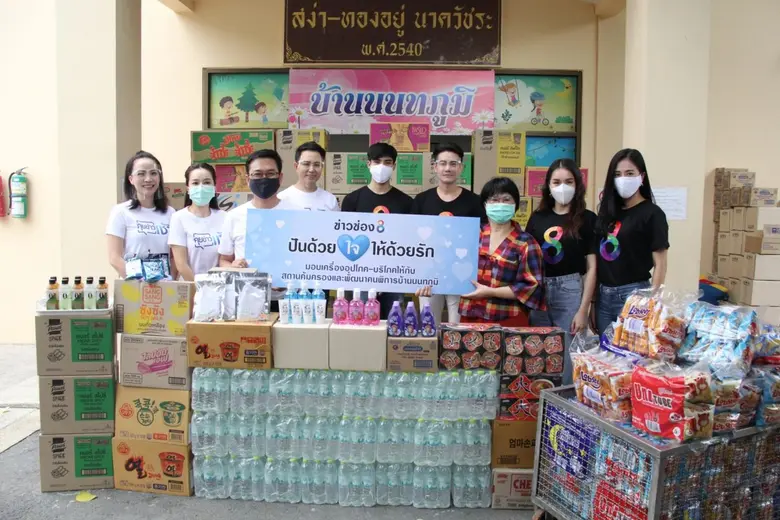 คุณธีระ ธัญญอนันต์ผล บรรณาธิการฝ่ายข่าว ช...