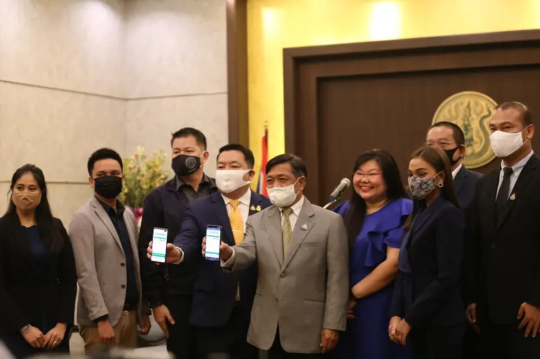 “เฉลิมชัย”เร่งช่วยเกษตรกรเพิ่มรายได้ยุคโค...