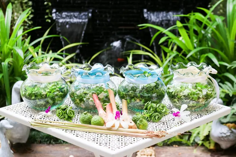 สาขาการแพทย์แผนไทย ม.ทักษิณ  แนะ 4 สูตร “ถุงหอมสมุนไพรสด” เพื่อผ่อนคลายเหมาะกับห้องต่างๆ