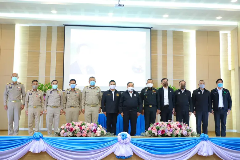 นายระพีภัทร์ จันทรศรีวงศ์ เลขาธิการสำนักงานเศรษฐกิจ...