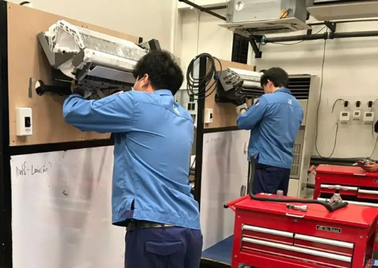 ช่างแอร์คึกคัก เข้ารับการประเมิน ก.แรงงาน พร้อมให้บริการ