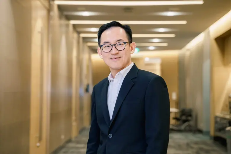 บมจ. ดับบลิวเอชเอ ยูทิลิตี้ส์ แอนด์ พาวเว...