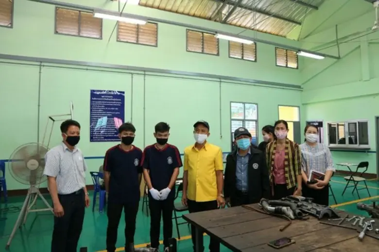 นายสมศักดิ์ เพ็งธรรม ผู้อำนวยการสำนักงานพ...