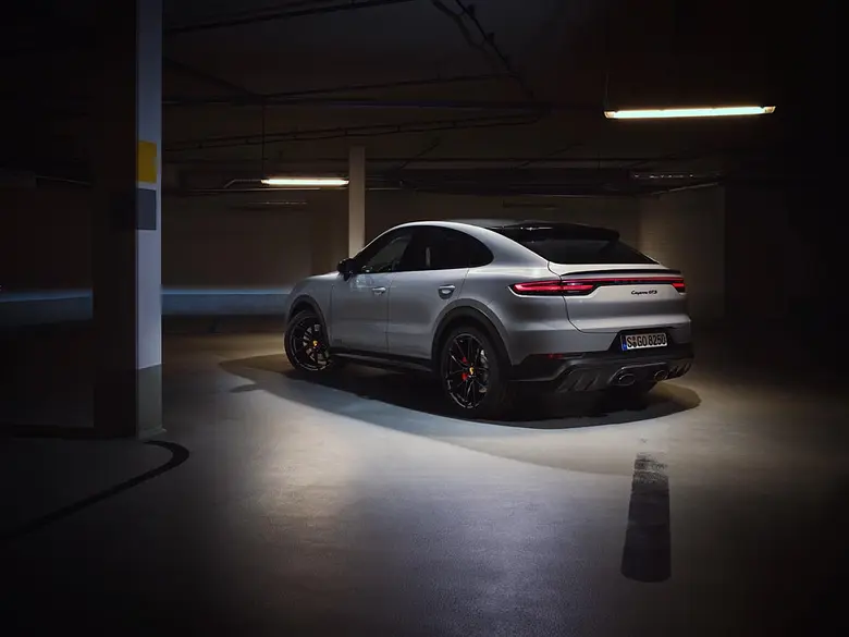 สตุ๊ทการ์ท. ผสานความสปอร์ตและอรรถประโยชน์...