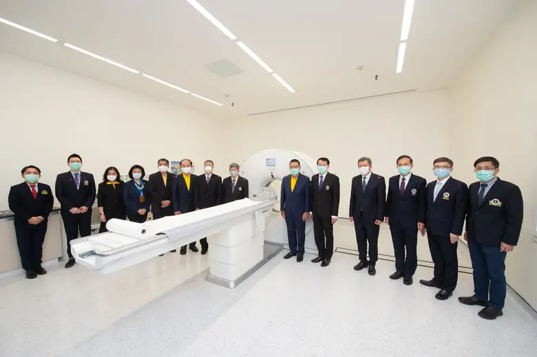 มูลนิธิเอสซีจี โดยคุณรุ่งโรจน์ รังสิโยภาส...