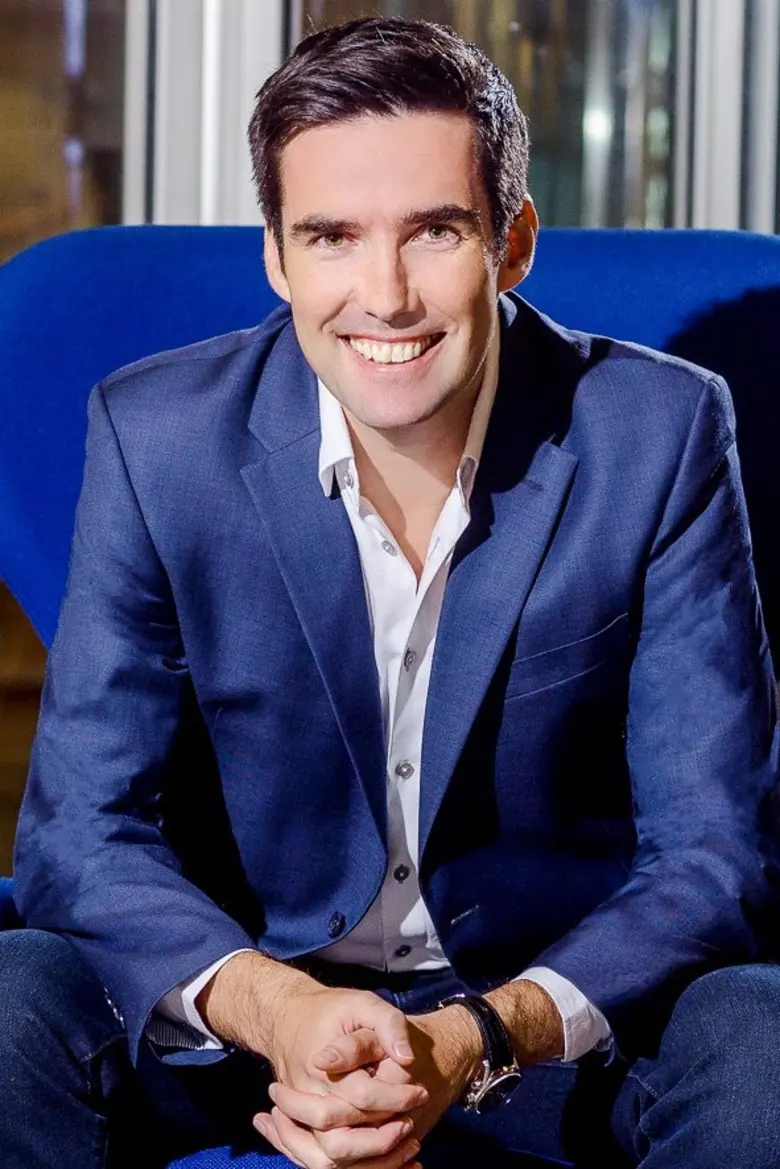 ฮารด์แวร์ แร็คออกแบบโดย AWS ที่ตั้งค่าการ...