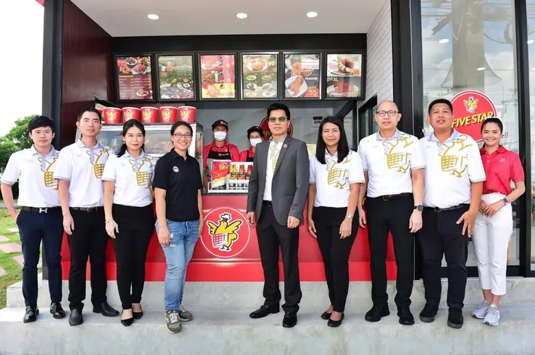 นายสุนทร จักษุกรรฐ์ รองกรรมการผู้จัดการอา...