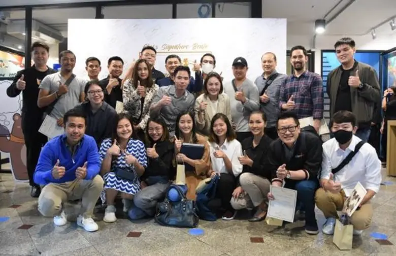 นายสุรเดช มุขยางกูร ประธานกรรมการบริหาร D...