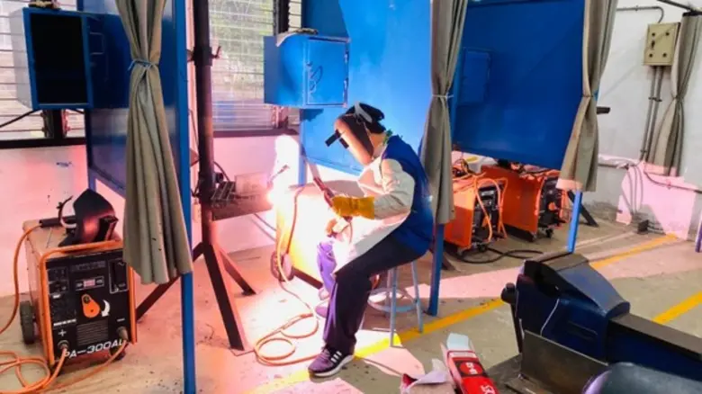 สนพ.ปราจีนบุรี แจ้งลดสัดส่วนการฝึกฯ และขยายเวลายื่นรับรองหลักสูตร ช่วยเหลือโควิด-19