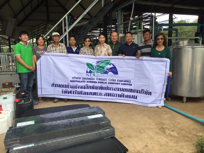 นายชูวิทย์ จึงธนสมบูรณ์ (ที่ 3 จากขวา) ปร...