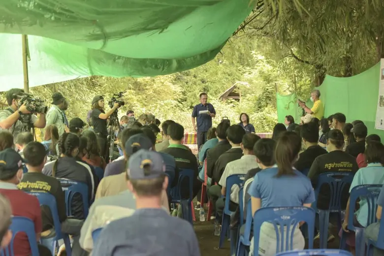 107 โครงการปิดทองฯ ช่วยคนตกงานจากโควิด 19...