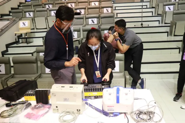 สถาบันมาตรวิทยาแห่งชาติ ตรวจสอบหลอดยูวีซี ฆ่าเชื้อโควิด-19  พร้อมส่งมอบโรงพยาบาลและสถานที่ราชการ