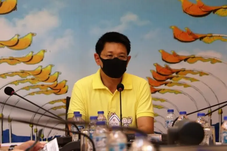 นายแพทย์จิณณพิภัทร ชูปัญญา นายแพทย์สาธารณ...