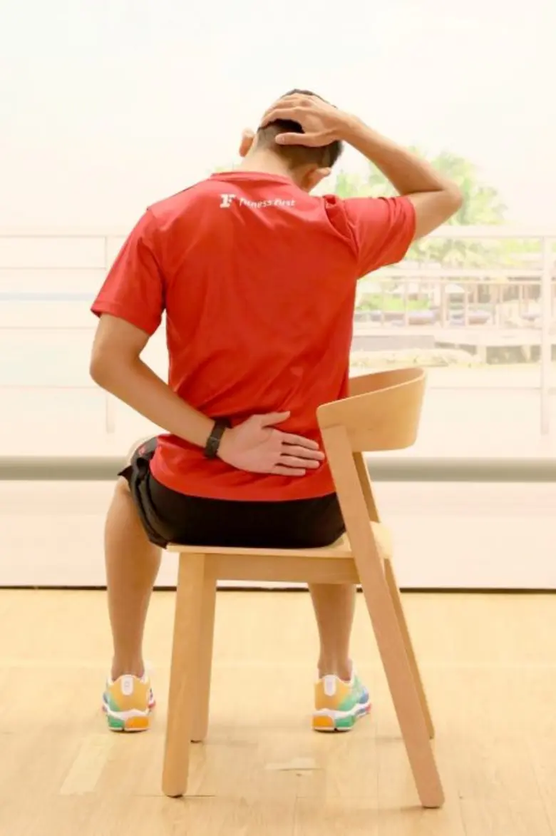 ส่อง 5 ท่าเวิร์คเอาท์สุดชิล นั่งทำงานติดโต๊ะ ก็ทำได้!