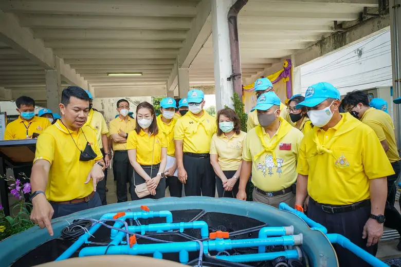 ก.อุตฯ ผนึก เอสซีจี และกทม. ทำโครงการจิตอาสาฯ แก้ปัญหาน้ำเสียด้วยนวัตกรรมชุดบำบัดน้ำเสียชุมชนและทุ่นกักขยะ นำร่องครั้งแรกที่คลองเปรมประชากร