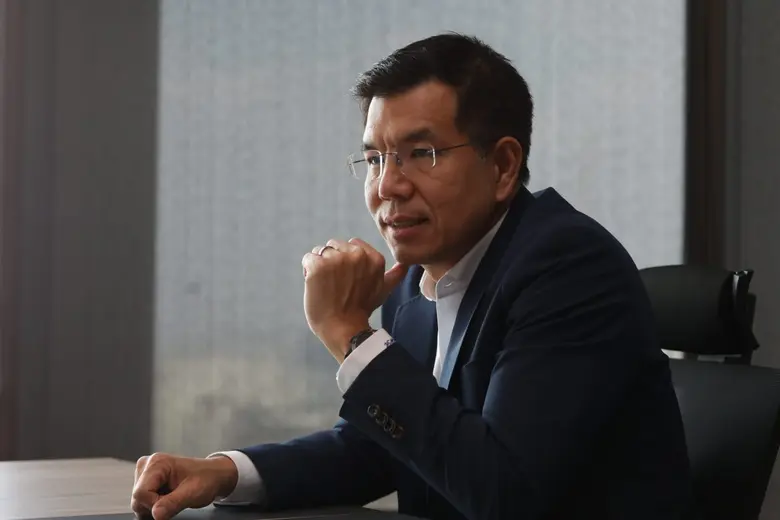 บริษัท บีจี คอนเทนเนอร์ กล๊าส จำกัด (มหาช...