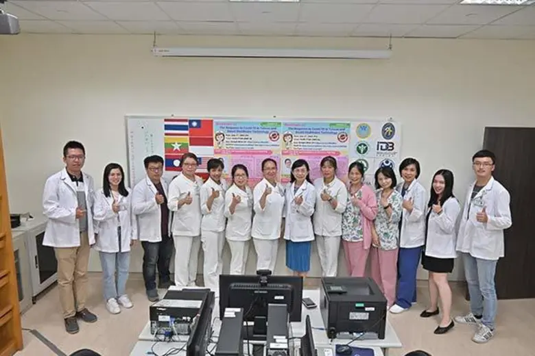 โรงพยาบาลจางฮั่วคริสเตียนมุ่งสู่ใต้แบ่งปั...