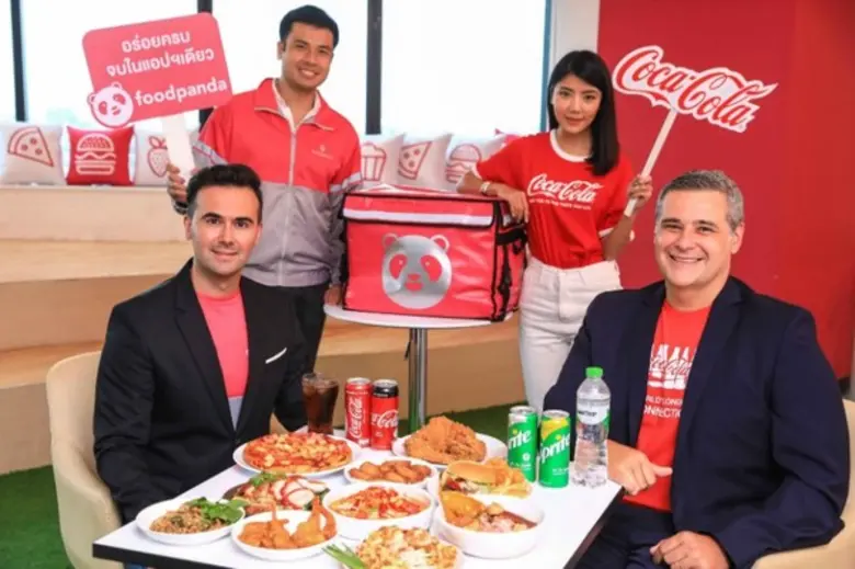 กลุ่มธุรกิจโคคา-โคล่า ในประเทศไทย โดย มร. คาร์ลอส ด...