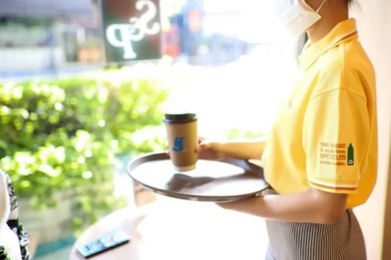 'เอส แอนด์ พี’ สานต่อโครงการเพื่อสิ่งแวดล้อมตามวิถีแห่งความยั่งยืน แปลงขวดพลาสติกเป็นเสื้อพนักงานกว่า 7,000 ตัว