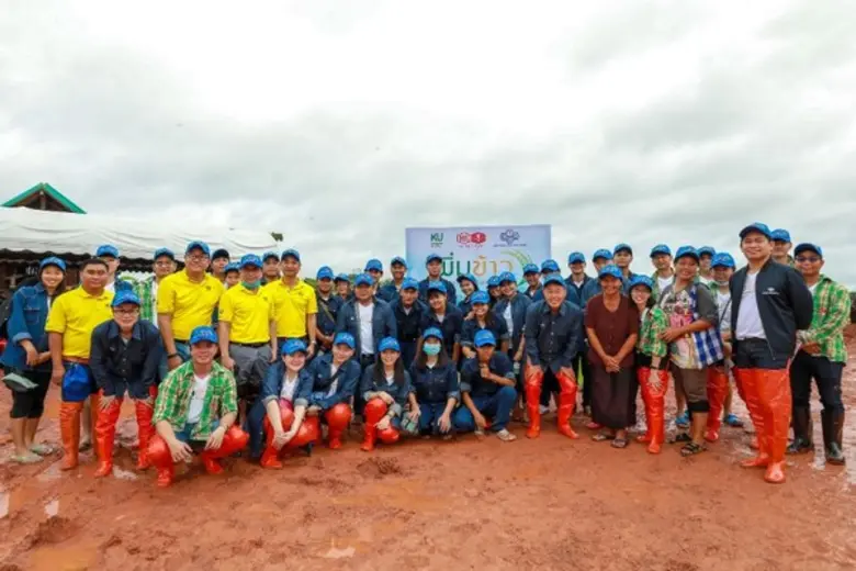 นายโยชิฮิโระ ทามูระ ประธานเจ้าหน้าที่บริห...