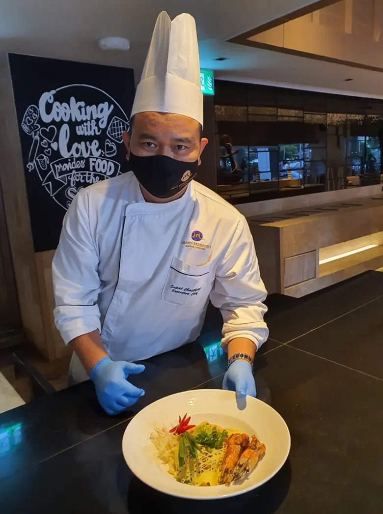 อิ่มอร่อย บรรยากาศสบายๆกับสุดยอดห้องอาหารนานาชาติ วันรัชดา  โรงแรมแกรนด์ เมอร์เคียว กรุงเทพ ฟอร์จูน เลื่องชื่อที่ 1 บนถนนรัชดาภิเษก