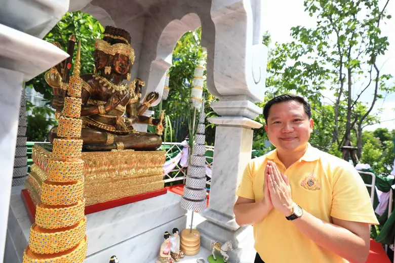 โครงการเดอะ ปาร์ค จัดพิธีทำบุญสถาปนาศาลพระสหัมบดีพรหม