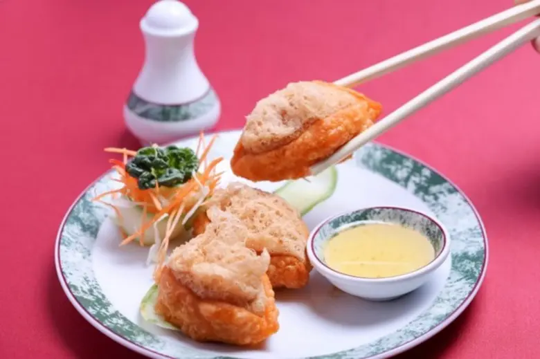 ห้องอาหารจีนไดนาสตี้ โรงแรมเซ็นทาราแกรนด์...