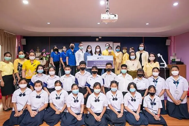 คุณนันทวรรณชยา ภาจิตประพันธ์ ประธานกรรมกา...