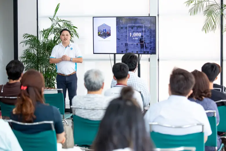 คุณวันชัย ลี้นะวัฒนา กรรมการผู้จัดการบริษ...