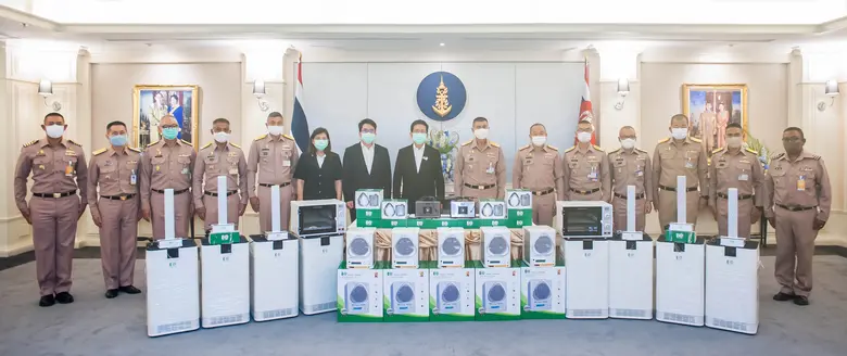 นายสมโภชน์ อาหุนัย ประธานเจ้าหน้าที่บริหา...