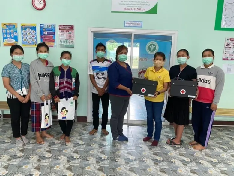 ศอช. ห่วงสุขอนามัยของหญิงตั้งครรภ์ มอบอุปกรณ์ป้องกันการแพร่ระบาดโควิด-19