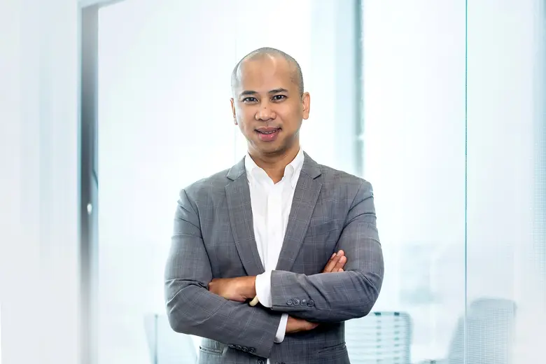 เอสที เทเลมีเดีย โกลบอล ดาต้าเซ็นเตอร์ (ป...