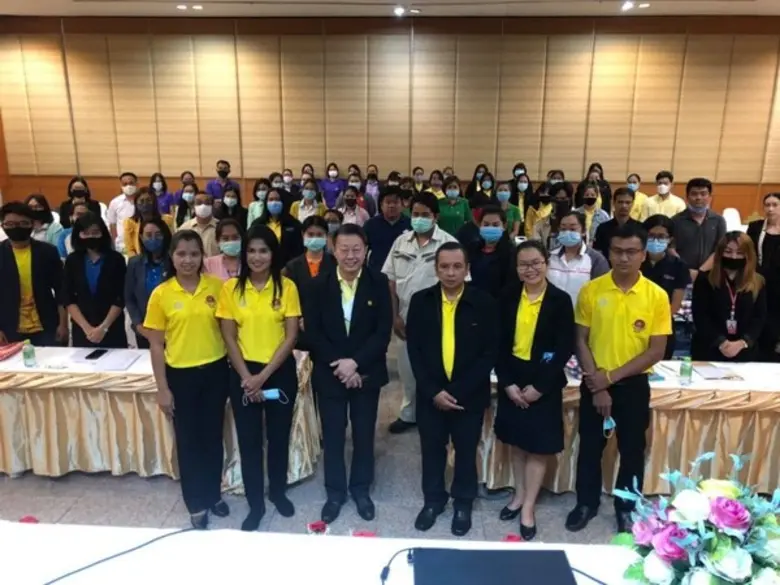 ร้อยเอกทศพล พันธุ์เพ็งผู้อำนวยการสำนักงาน...