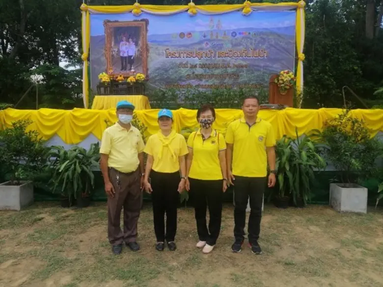 ร้อยเอกทศพล พันธุ์เพ็งผู้อำนวยการสำนักงาน...