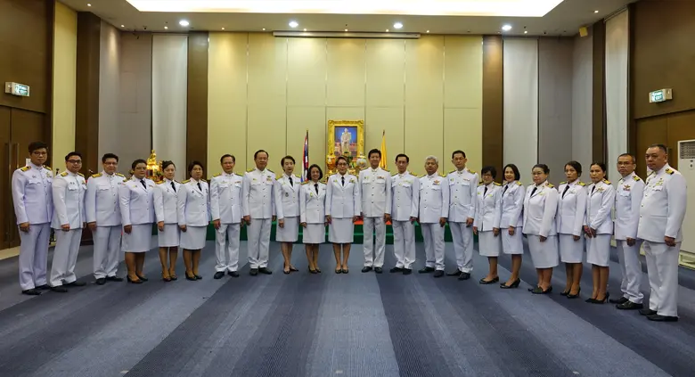 นางสาวนารถนารี รัฐปัตย์ กรรมการผู้จัดการ ...