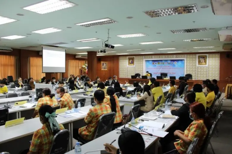 ผู้ตรวจการแผ่นดินยกระดับเด็กศรีสะเกษสร้างคุณค่าแรงงานคุณภาพ