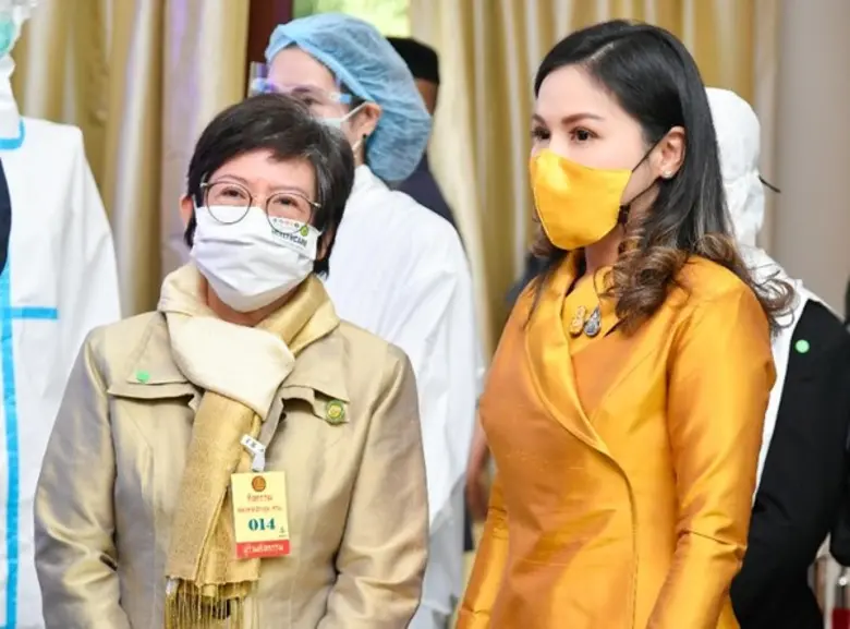 วศ.อว. นำเสนอผลงานนวัตกรรมชุด PPE (lsolation Gown) รุ่น “เราสู้” ณ ทำเนียบรัฐบาล