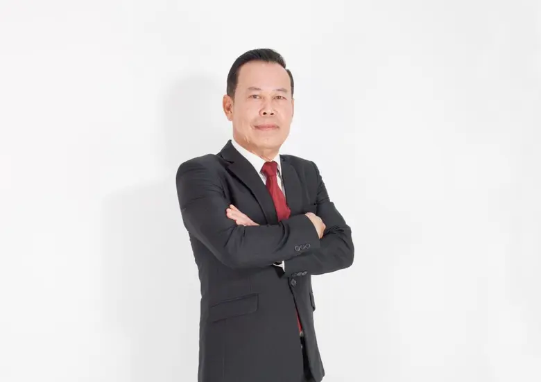 นายเอกรินทร์ เหลืองวิริยะ ประธานเจ้าหน้าท...