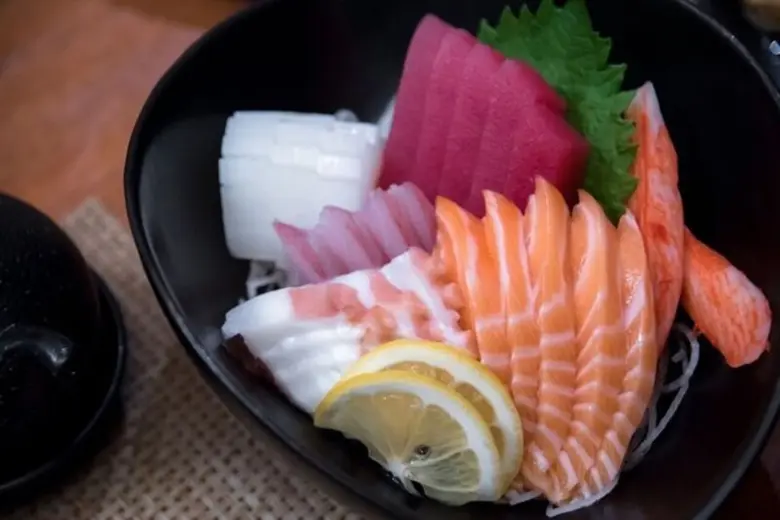 ฉลองวันแม่ด้วยโปรโมชั่นพิเศษ คุณแม่รับประทานฟรี! และลุ้นรับรางวัลบัตรส่วนลดร้านอาหาร ที่ โรงแรมสวิสโฮเต็ล กรุงเทพฯ รัชดา