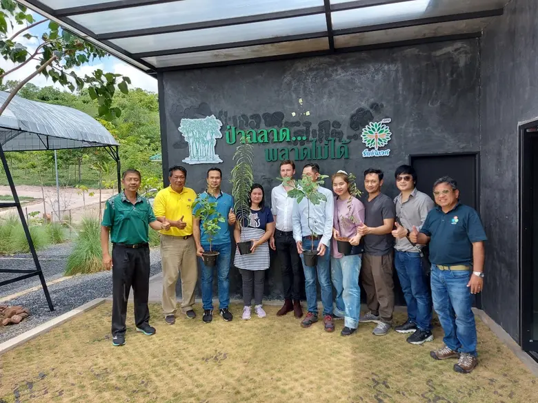 นายชาตรี รักษาแผน ผู้อำนวยการส่วนภาคีเครือข่ายฟื้นฟ...