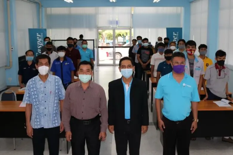 นายสงกรานต์ เพิ่มฤาชัย ผู้อำนวยการสำนักงานพัฒนาฝีมื...