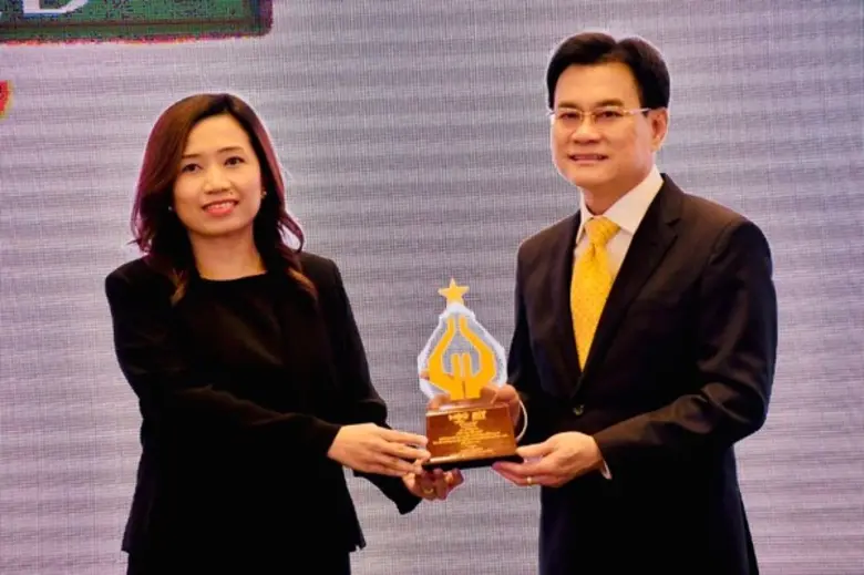 บริษัท ข้าว ซี.พี. จำกัด หรือ ข้าวตราฉัตร...