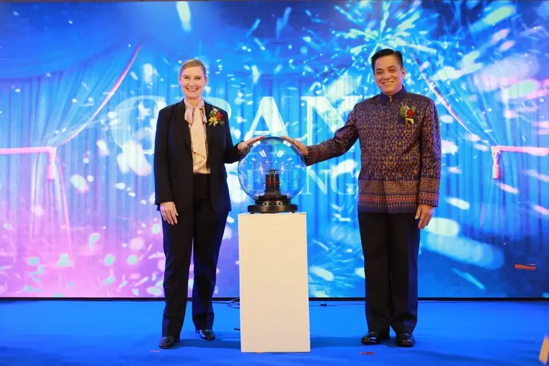 บริษัท กรุงไทย-แอกซ่า ประกันชีวิต จำกัด (...