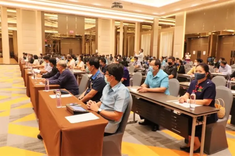 นครพนม เดินหน้าขับเคลื่อน พชอ. เปิดเวทีพัฒนาศักยภาพคณะกรรมการฯ