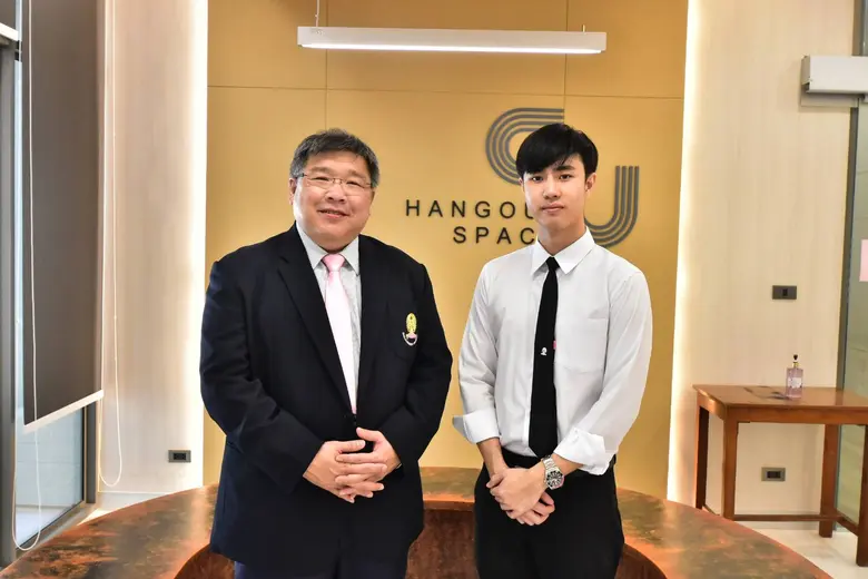 จุฬาลงกรณ์มหาวิทยาลัยขอต้อนรับนิสิตทุกระด...