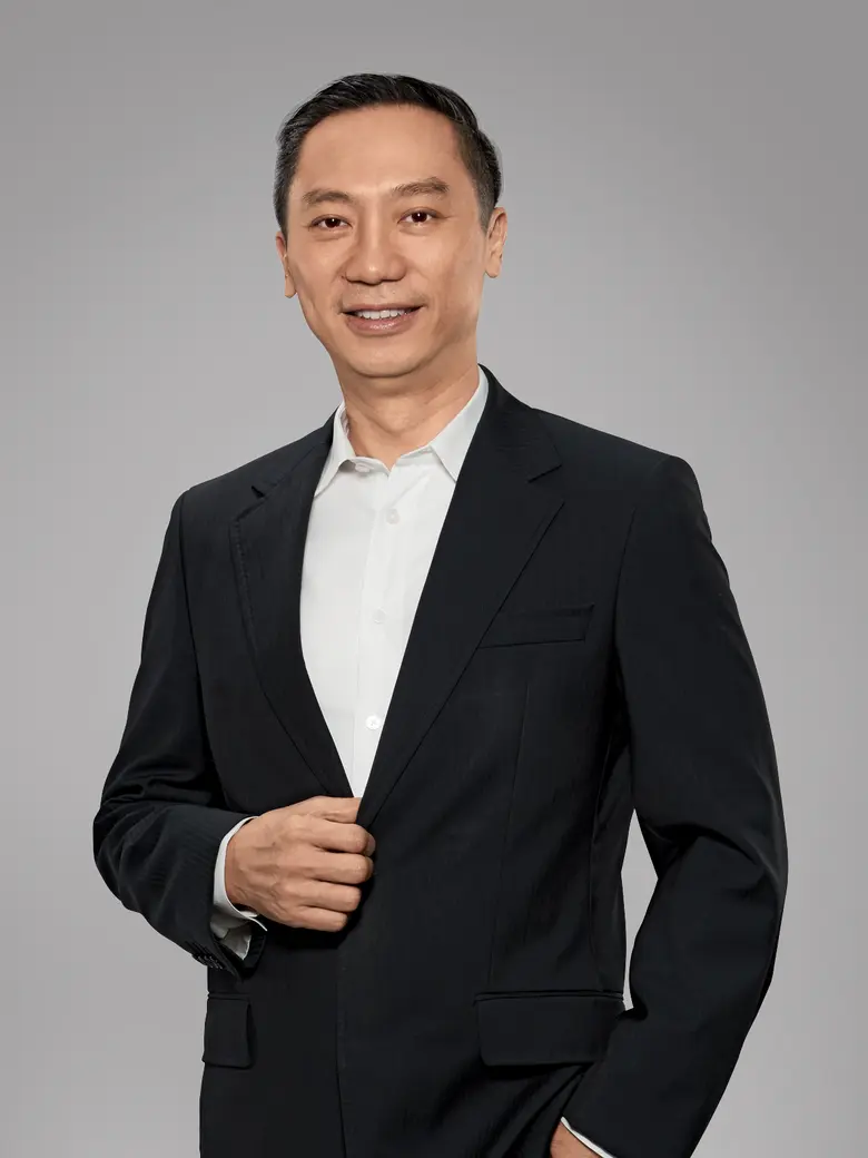 นายรอย ออกุสตินัส กุนารา กรรมการผู้จัดการ...