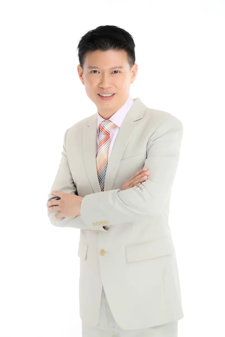 นายบุญ ชุน เกียรติ กรรมการผู้จัดการ บริษั...