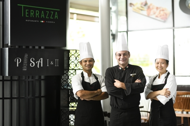 ห้องอาหารเทอราซซ่า กลับมาอีกครั้งและดีกว่าเดิม!